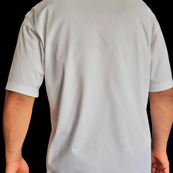 NIKE Golf Shirt - Picture 3 of 4